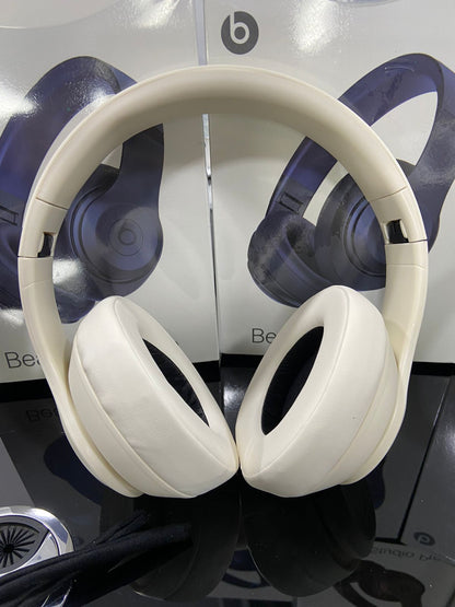 Audifonos Beats Studio Pro